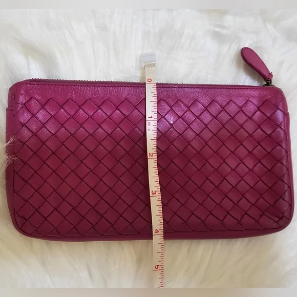 Authentic Bottega Veneta wallet/pouch - Picture 13 of 13